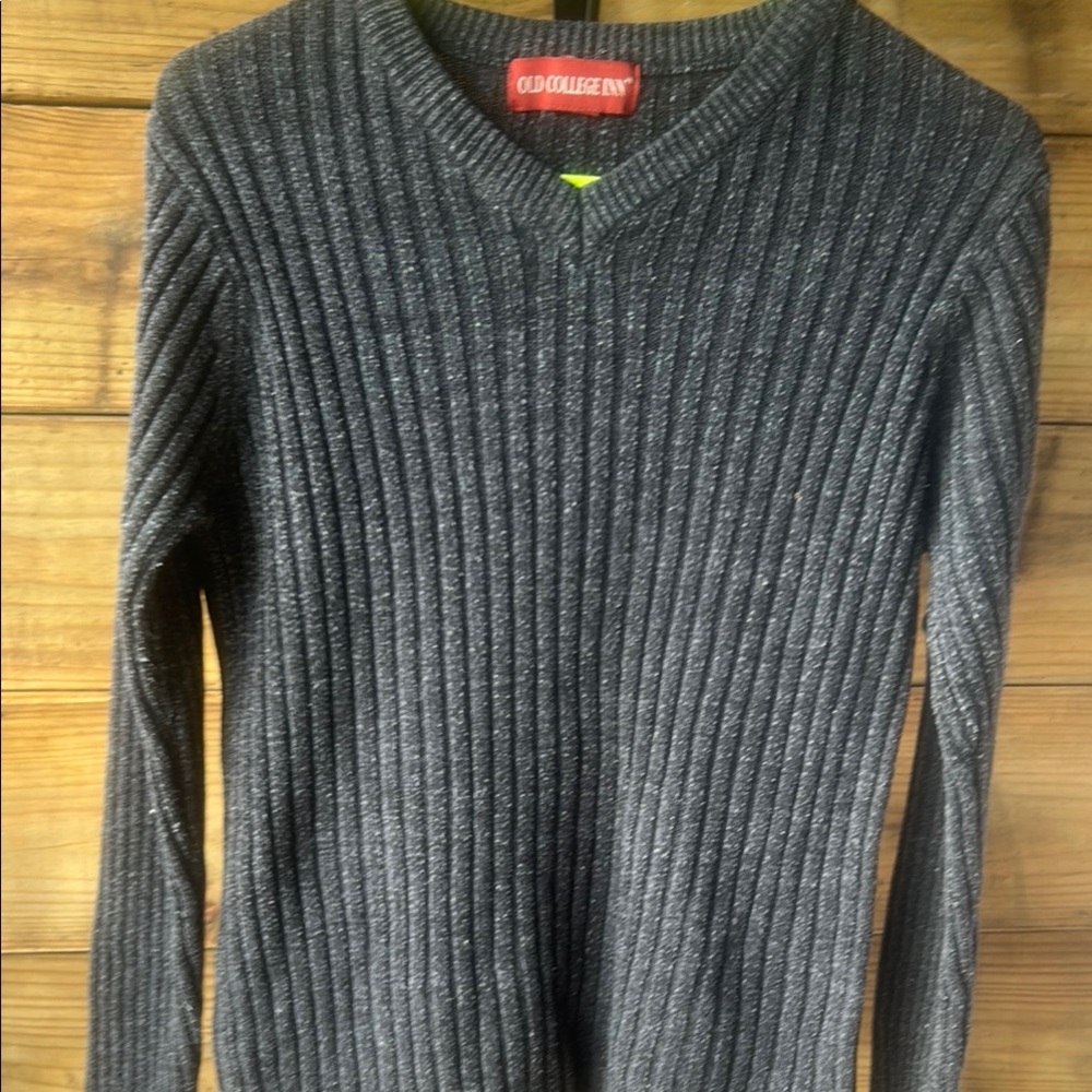Gray Ribbed Men's Sweater